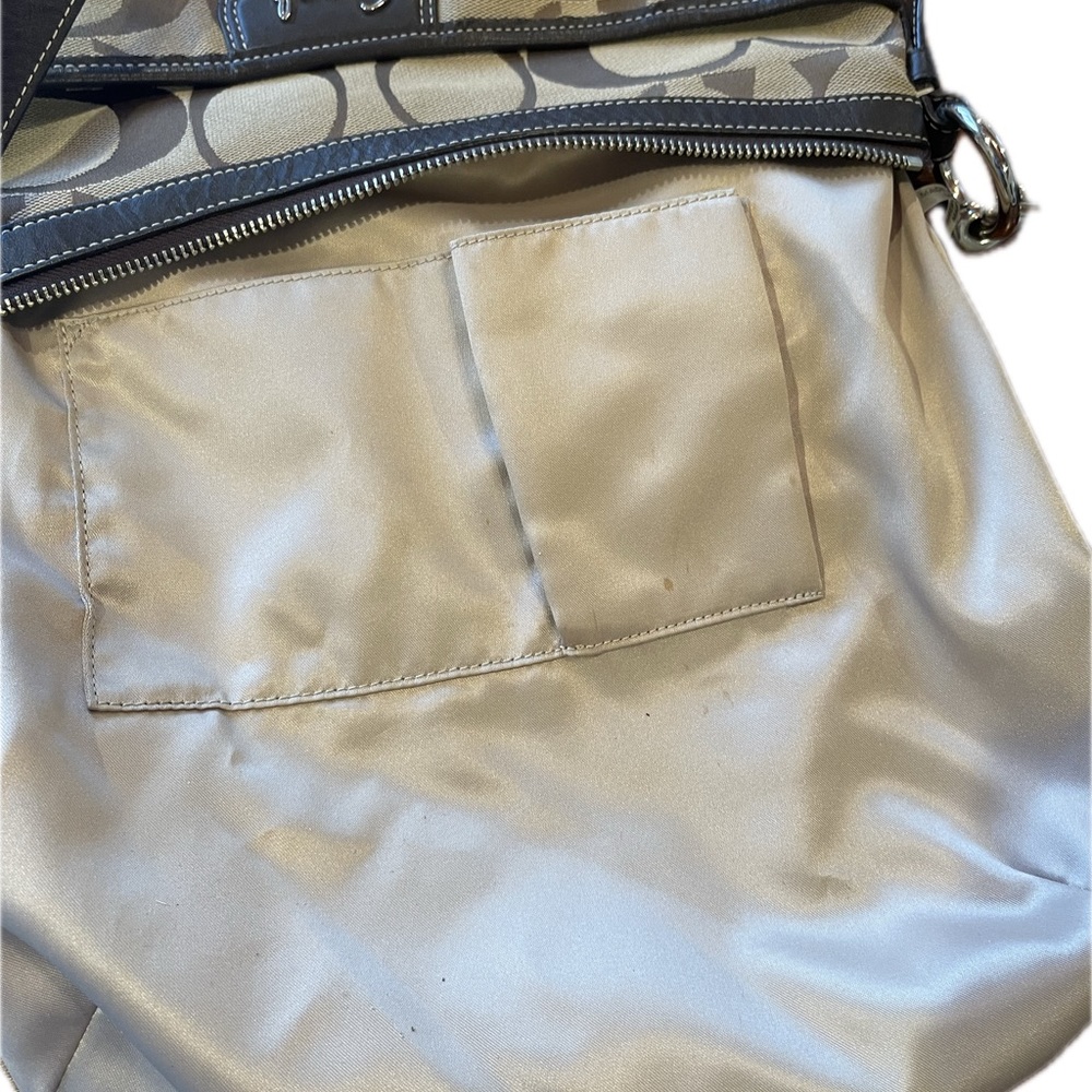 Coach Signature Park Duffle in Khaki w./ Dark Brown Leather - Picture 4 of 10